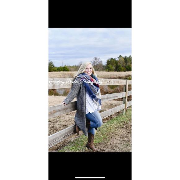 Meet your Posher, Savannah - Picture 1 of 1